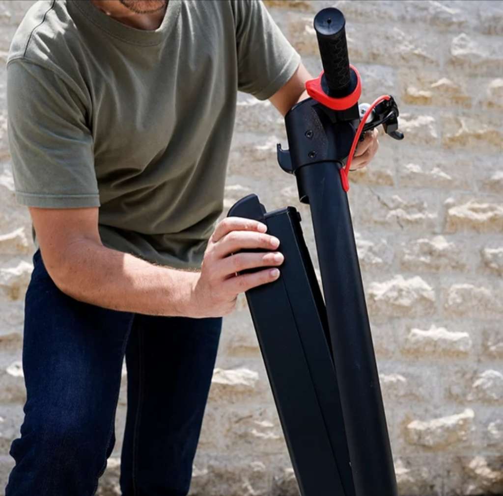 AKTION - X8 Scooter mit abnehmbare Batterie