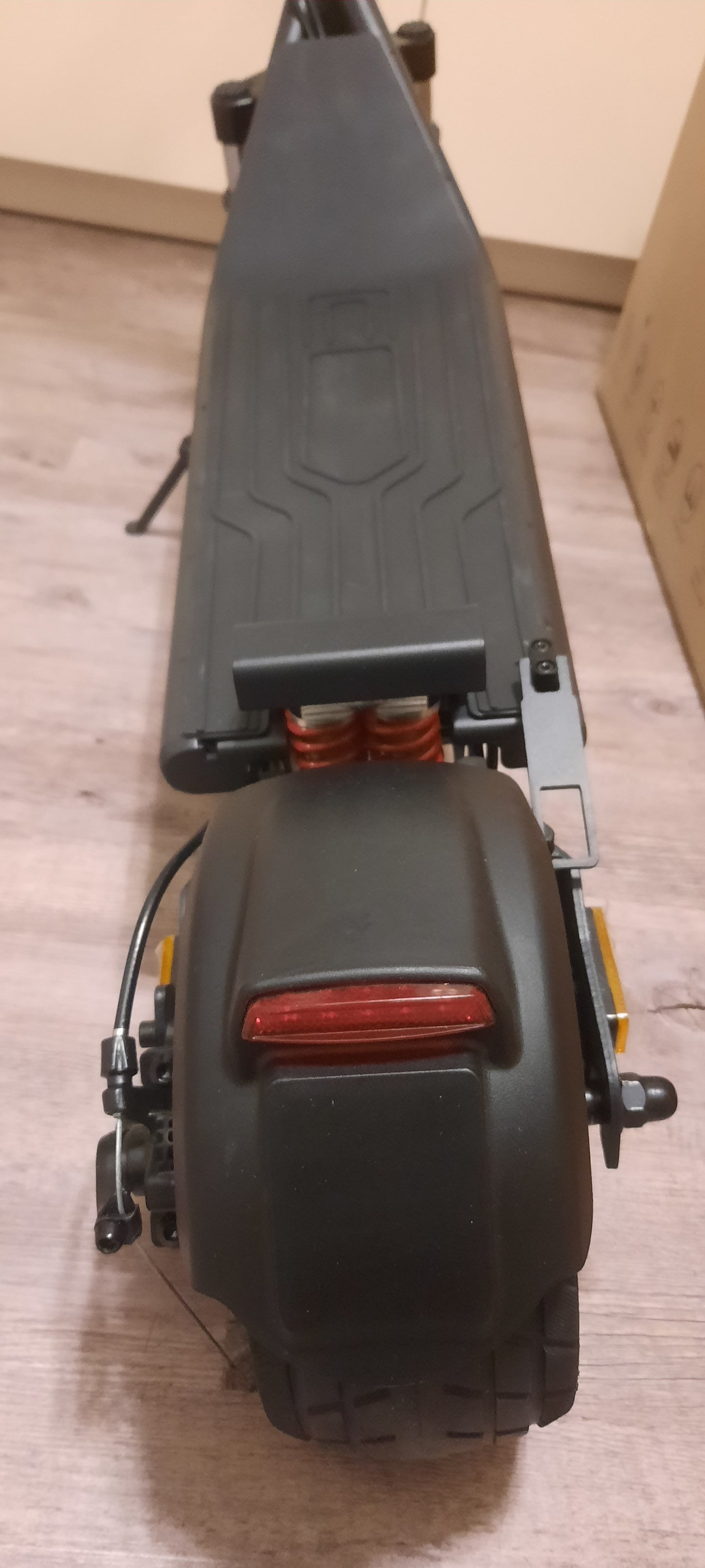 Elektro Scooter Roller S4 mit breiten Reifen
