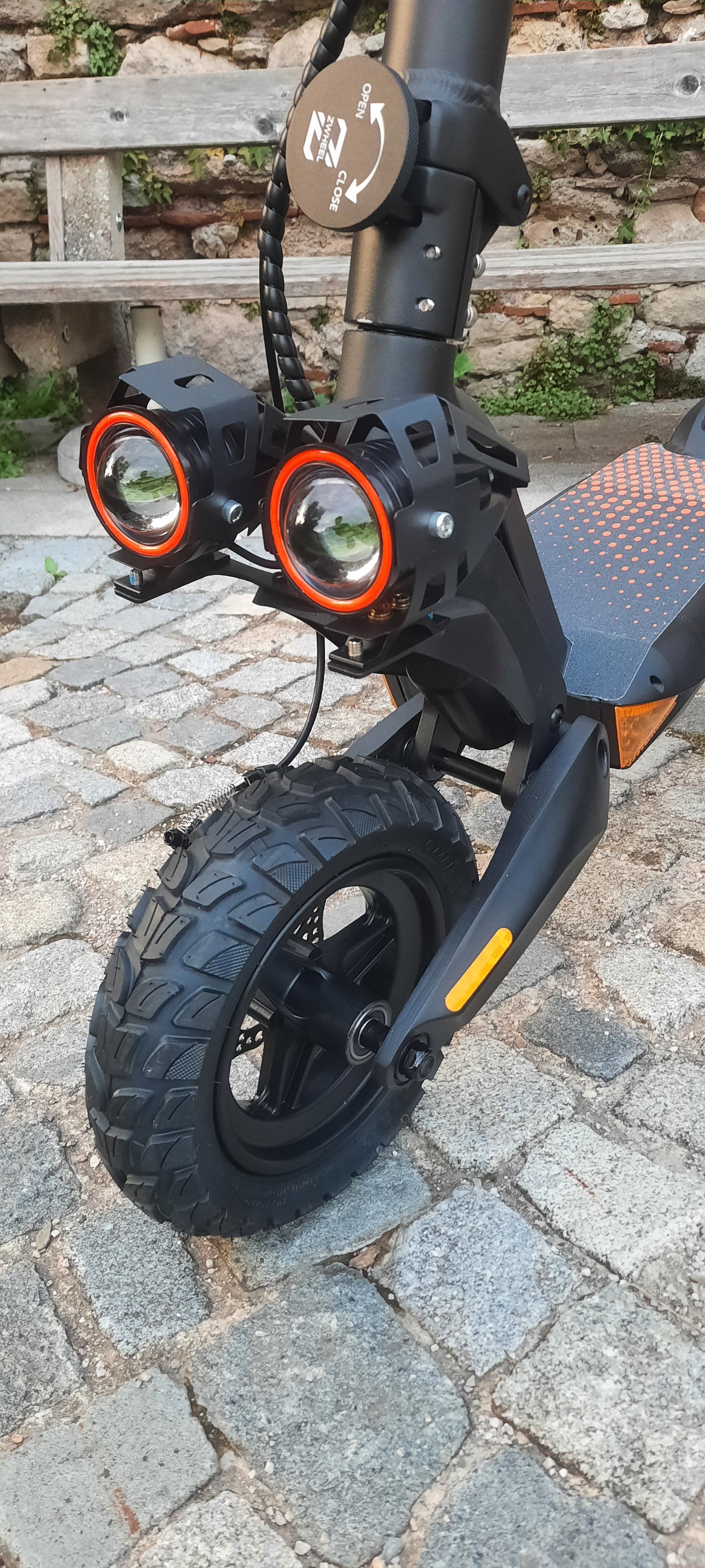 AKTION T8 Scooter Roller 800 Watt 20 AH Batterie