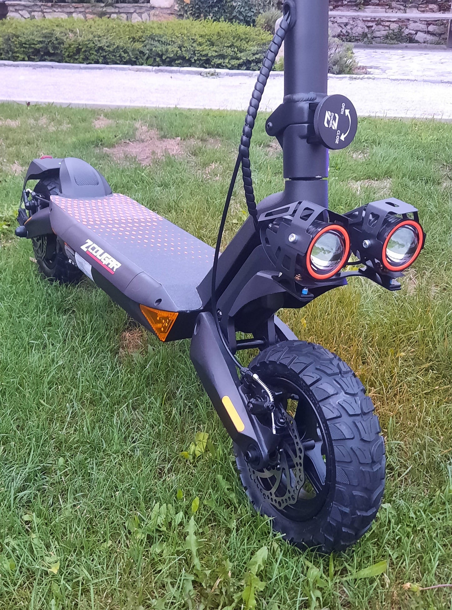 AKTION T8 Scooter Roller 800 Watt 20 AH Batterie