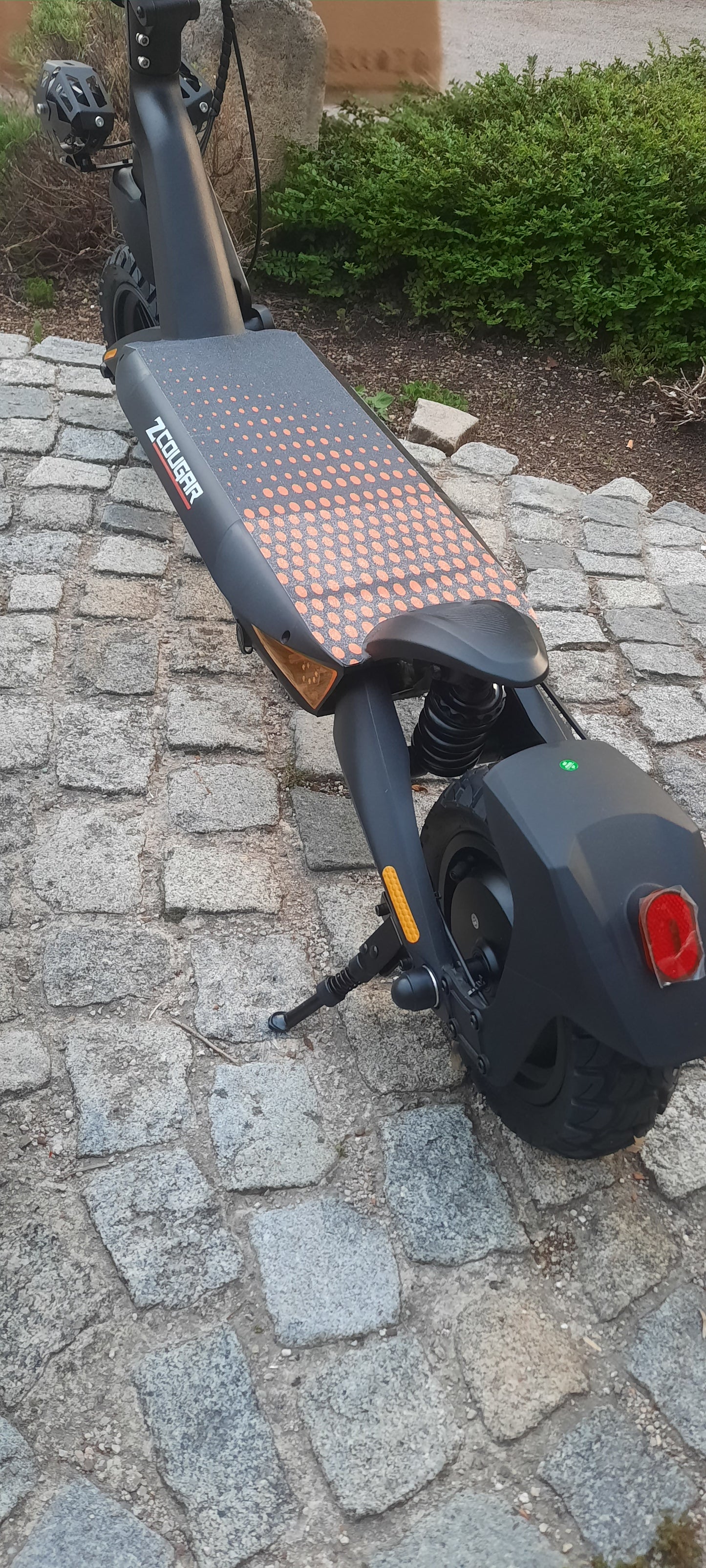 AKTION T8 Scooter Roller 800 Watt 20 AH Batterie